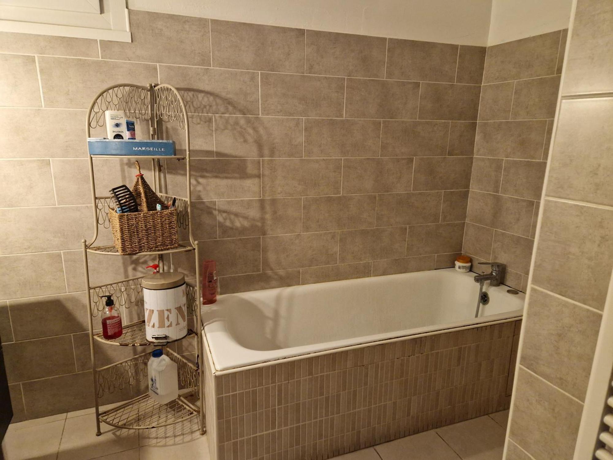 Chambre Pour 1 Personne Баньоль-сюр-Сез Экстерьер фото